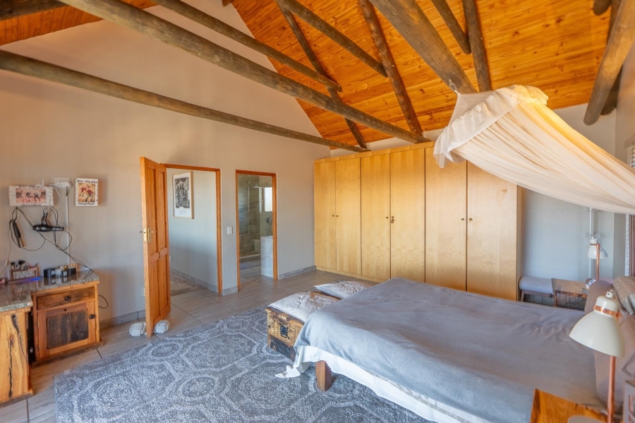 5 Bedroom Property for Sale in Long Acres Country Estate Western Cape